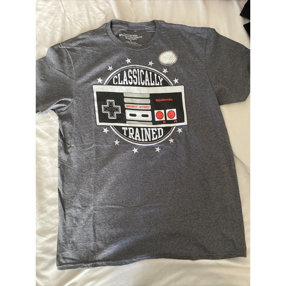 Nintendo NES Mens T-Shirt - Nintendo Entertainment System Controller - Picture 2 of 4